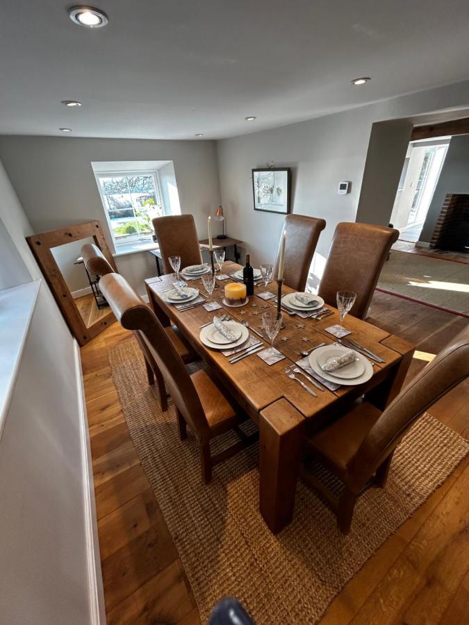 Beautiful 3 Bedroom Cottage With Fantastic Views Carsington Exteriör bild